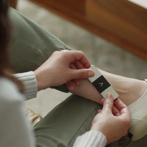 AliveCor KardiaMobile 6L 6-elvezetéses EKG készülék