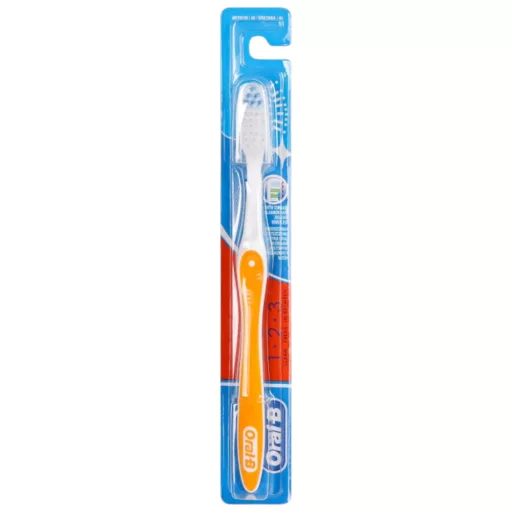 Oral-B Shiny Clean fogkefe medium soft