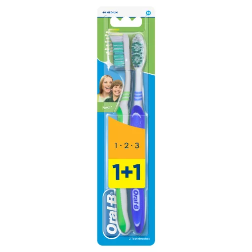 Oral-B Effect Natural Fresh fogkefe medium soft 2 db